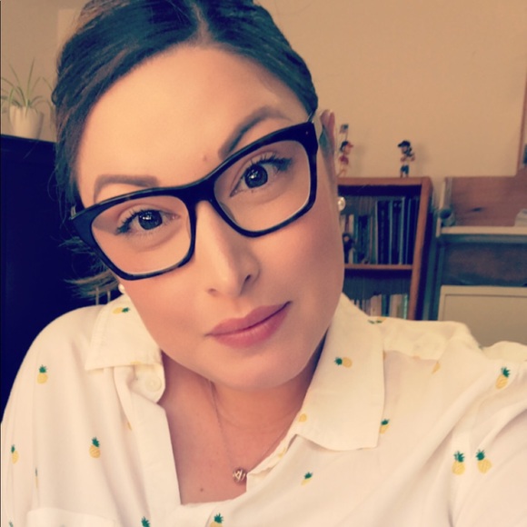 Meet your posher, Sintia! - Picture 1 of 1